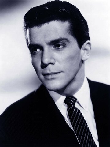 Lee Patterson Headshot