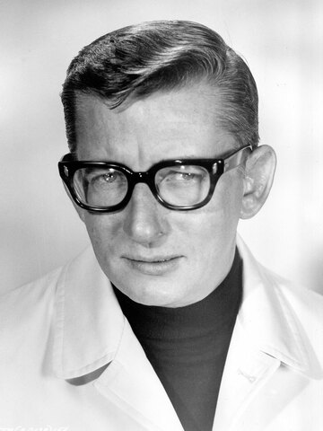 Robert Mulligan Headshot