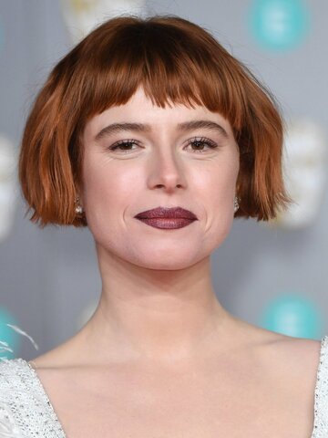 Jessie Buckley Headshot