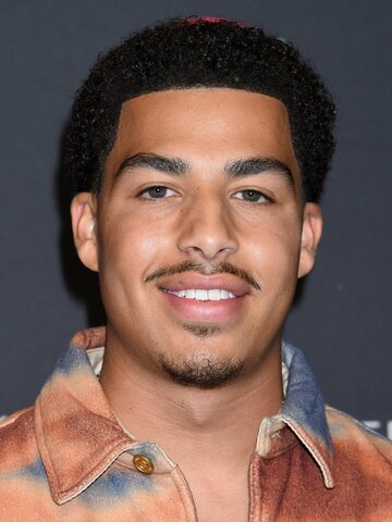 Marcus Scribner Headshot