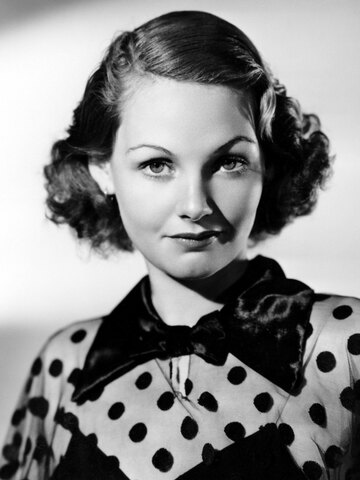 Elizabeth Allan Headshot