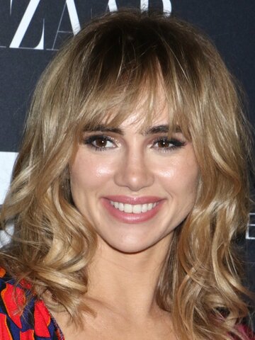 Suki Waterhouse Headshot
