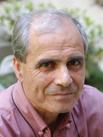 Nino Castelnuovo Headshot