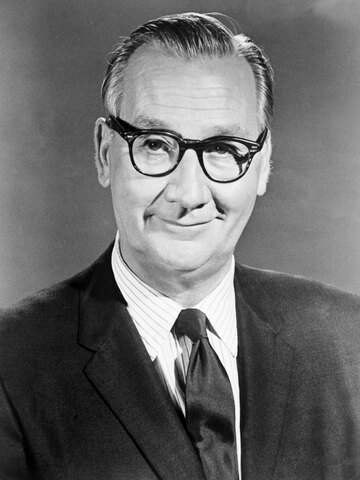 Edward Andrews Headshot