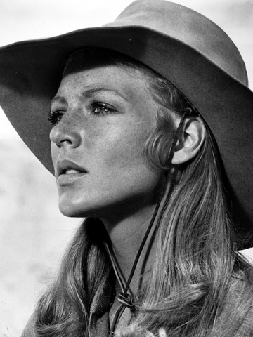 Joanna Pettet Headshot
