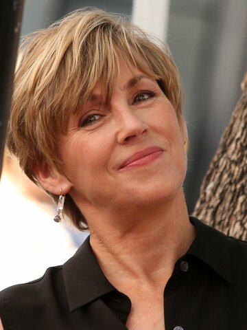 Bess Armstrong Headshot