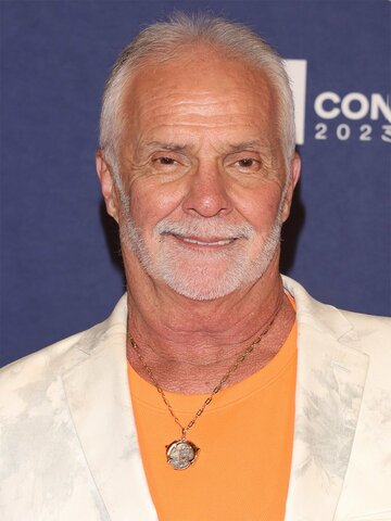 Lee Rosbach Headshot