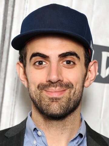 Sam Morril Headshot