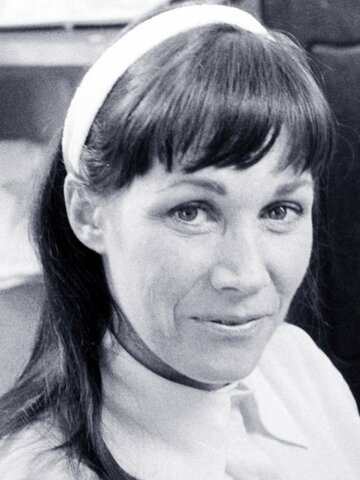 Verna Bloom Headshot