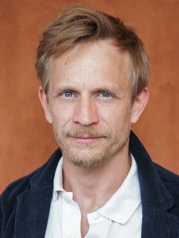 Jérémie Renier Headshot