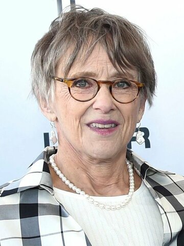 Mary Beth Hurt Headshot