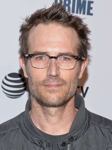 Michael Vartan Headshot