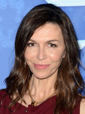 Finola Hughes Headshot