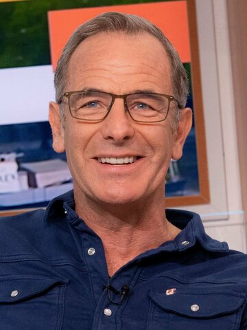Robson Green Headshot