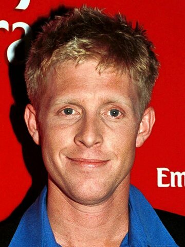 Simon Lyndon Headshot
