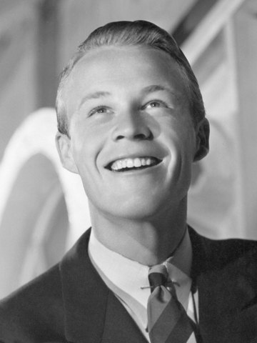 Wayne Morris Headshot