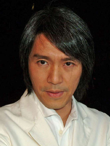 Stephen Chow Headshot