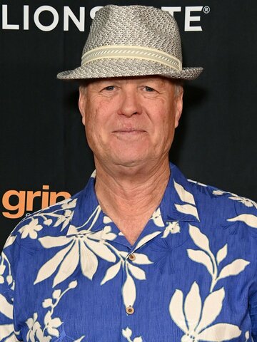 Bill Fagerbakke Headshot