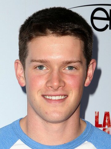 Alex MacNicoll Headshot
