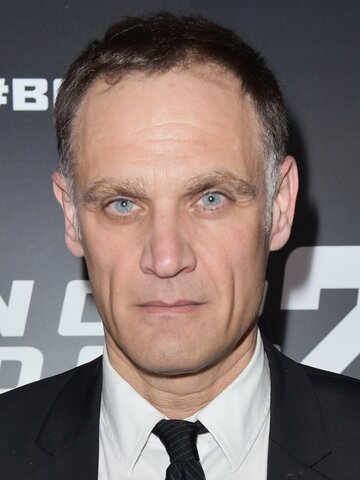 Andreas Apergis Headshot