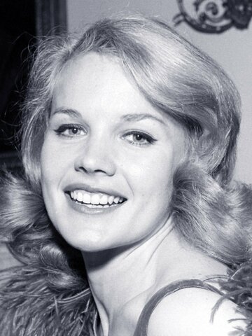 Carroll Baker Headshot