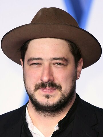 Marcus Mumford Headshot