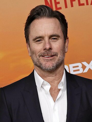 Charles Esten Headshot