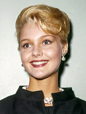 Carol Lynley Headshot