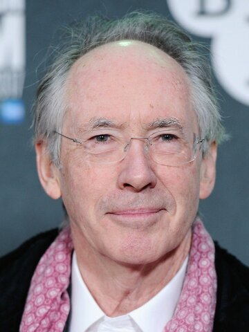 Ian McEwan Headshot