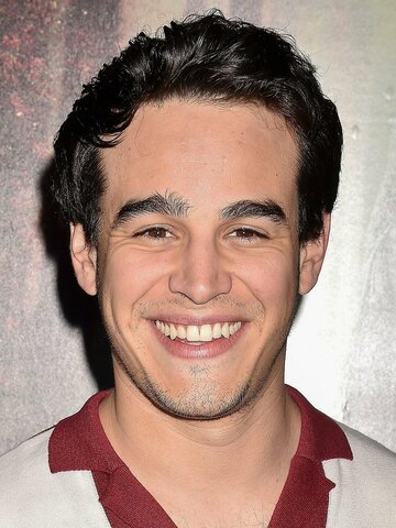 Alberto Rosende Headshot