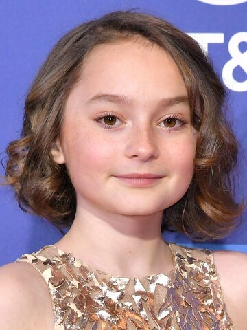 Pixie Davies Headshot