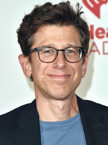 R.D. Robb Headshot