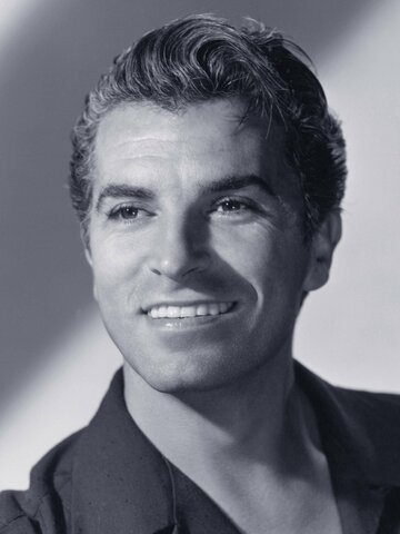 Fernando Lamas Headshot