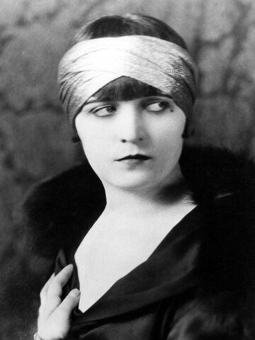 Pola Negri Headshot