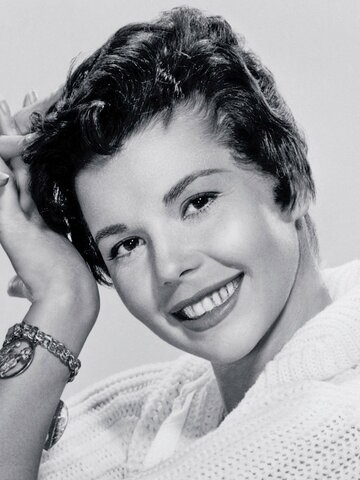 Colleen Miller Headshot
