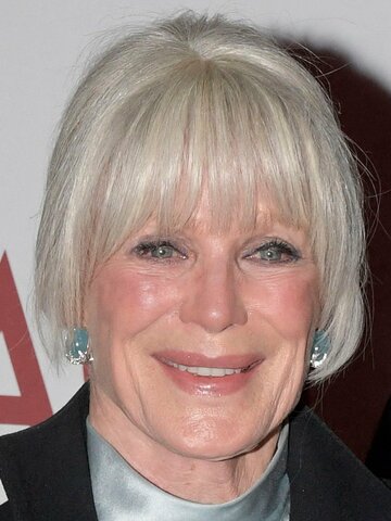 Linda Evans Headshot
