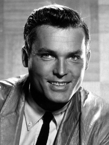Ty Hardin Headshot