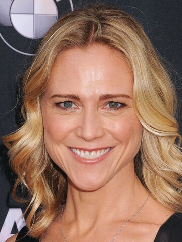 Tracy Middendorf Headshot