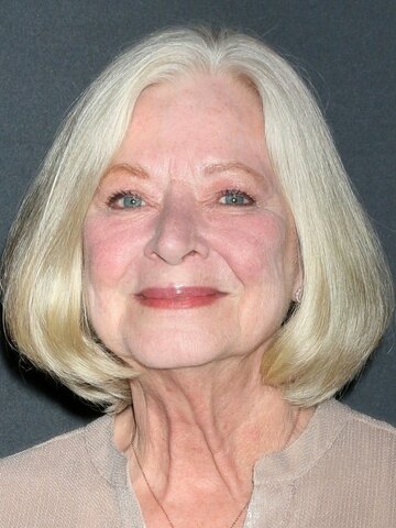 Debra Mooney Headshot