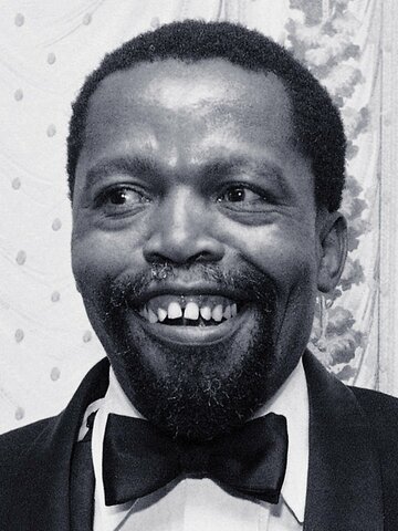 Zakes Mokae Headshot