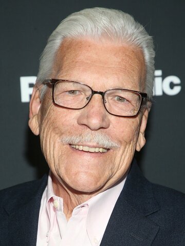 Tom Atkins Headshot