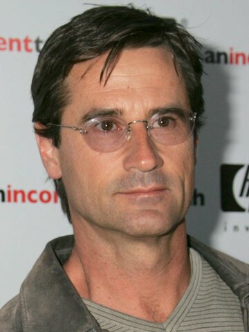 Bruce Abbott Headshot