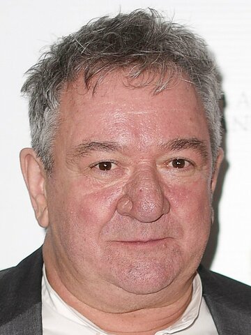 Ken Stott Headshot