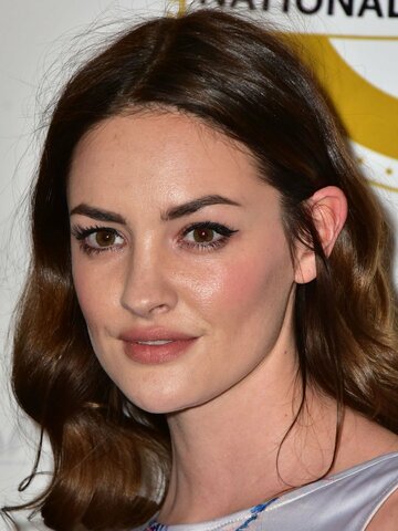 Alexandra Evans Headshot