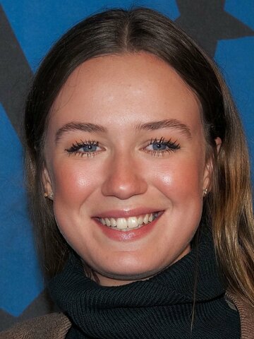 Zoé Marchal Headshot