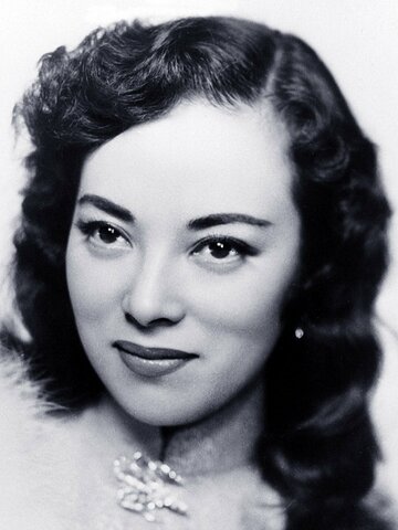 Shirley Yamaguchi Headshot