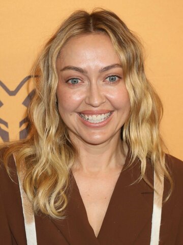 Brandi Cyrus Headshot
