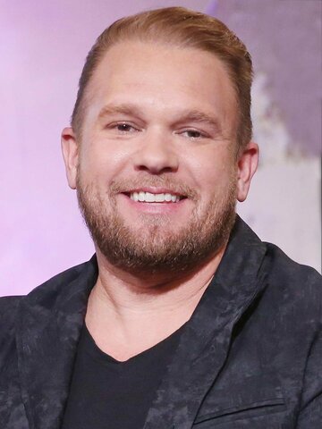 Kyle Jacobs Headshot