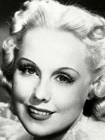 Anny Ondra Headshot