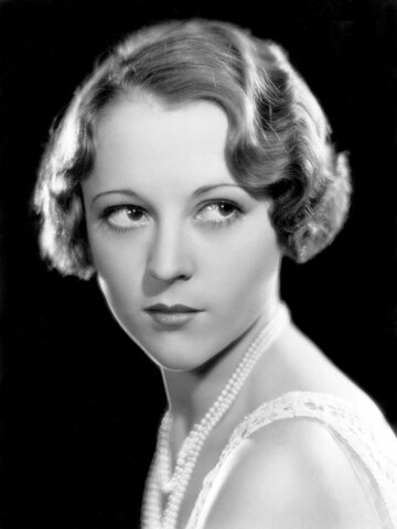 Sally Eilers Headshot